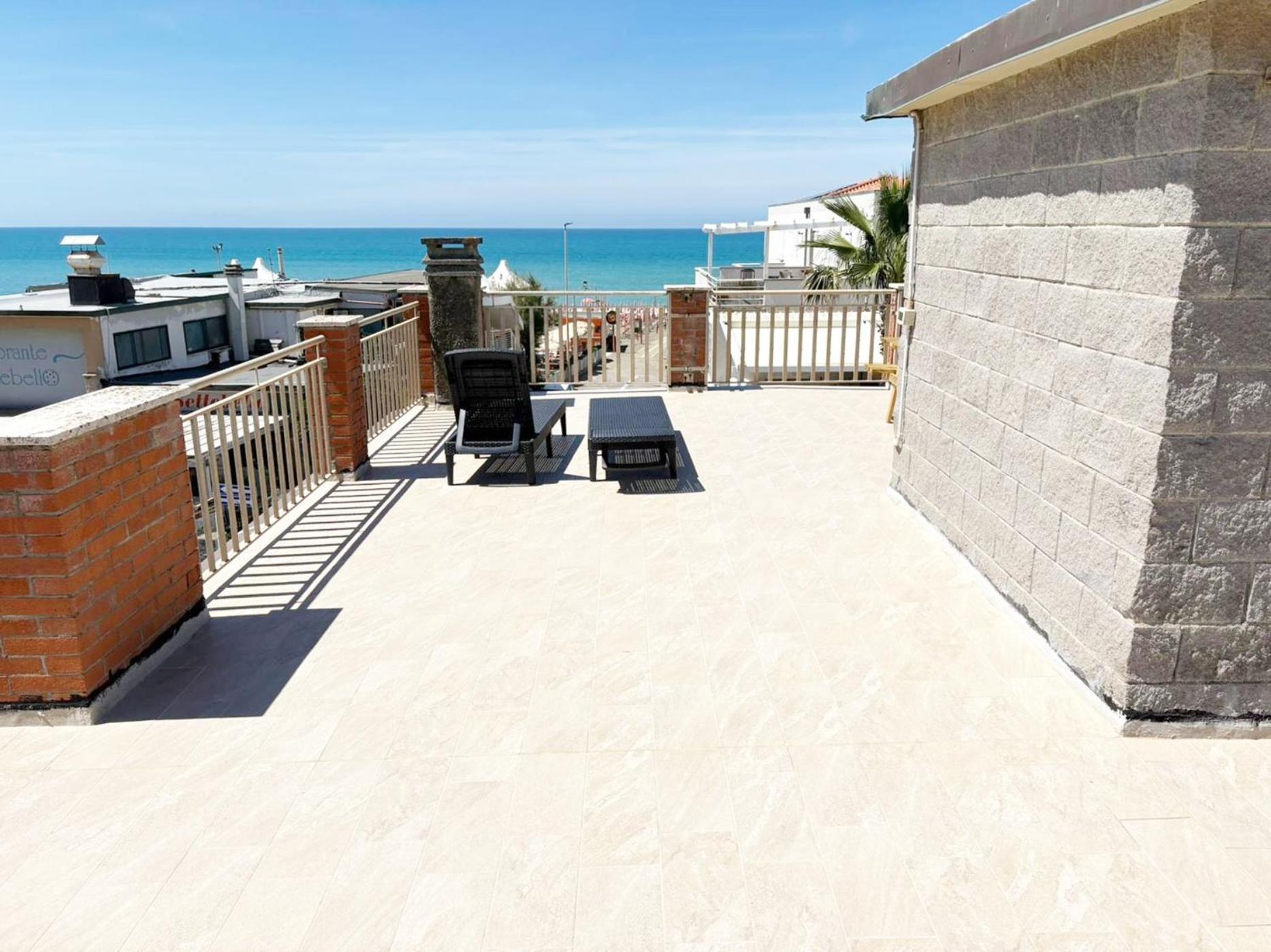 Appartement Villino Mirella A Marina Di Cecina By Zoom In Earth Extérieur photo
